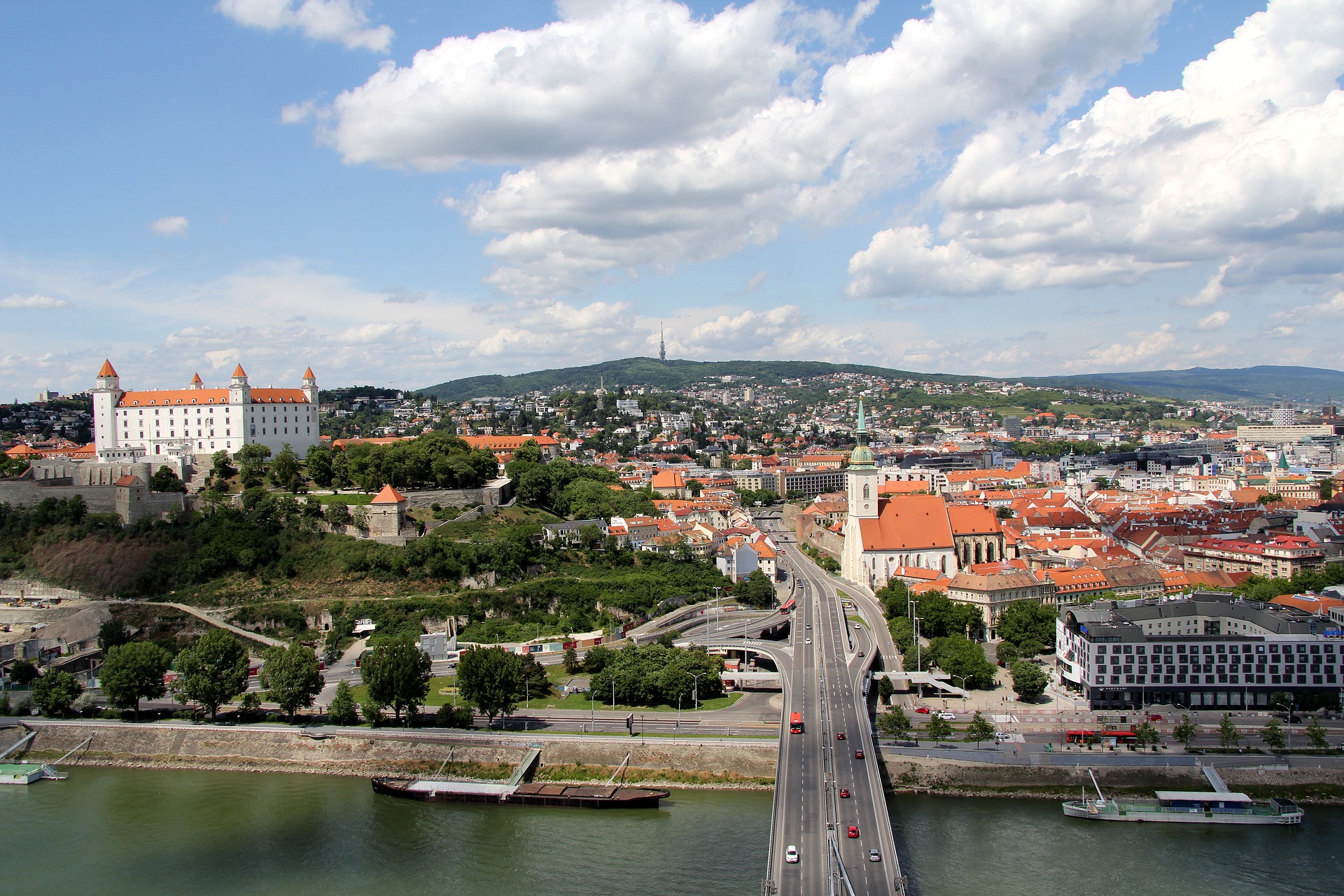 Братислава. Братислава город. Польша Братислава. Братислава 2000.